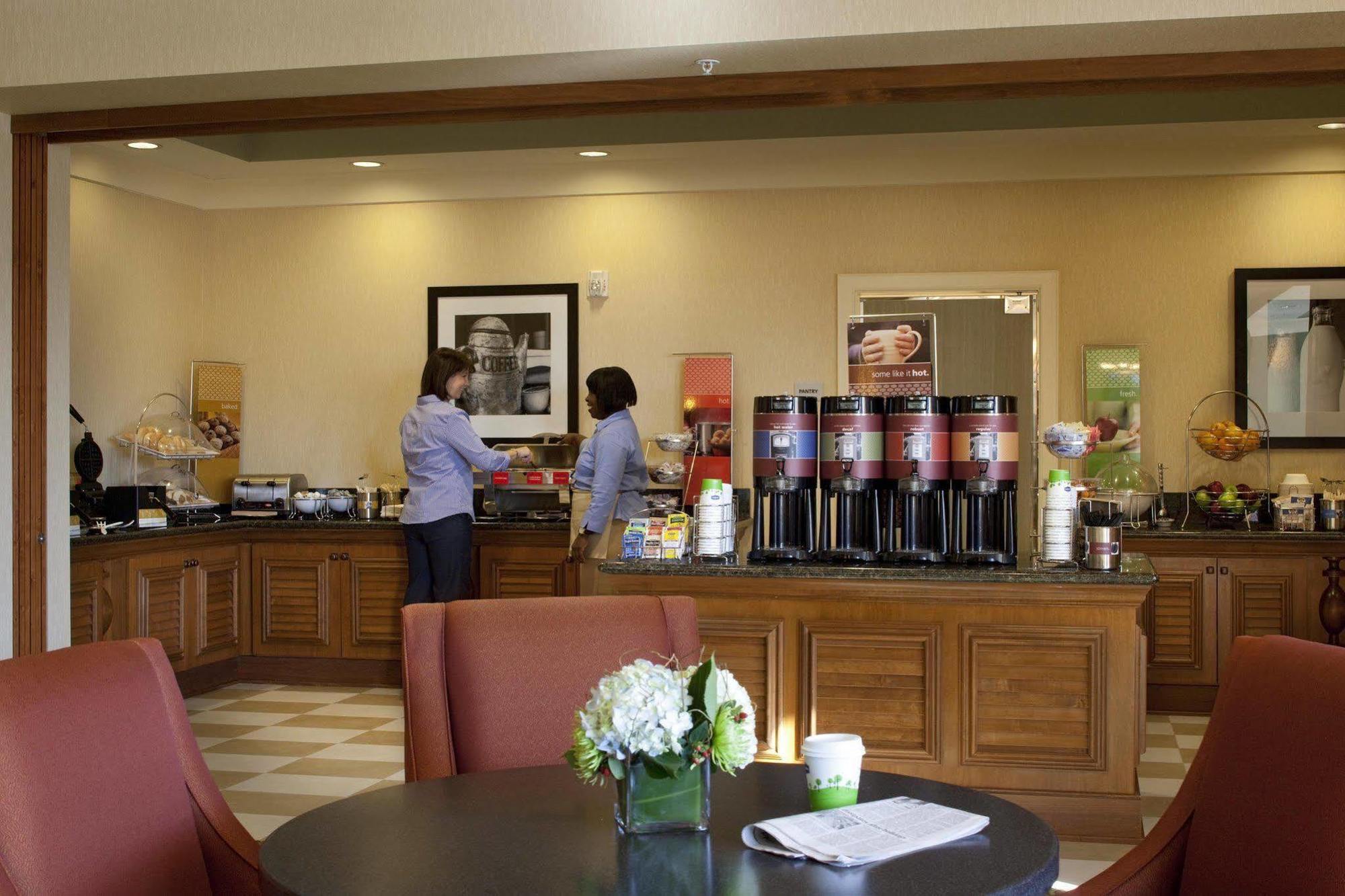 Hampton Inn & Suites Savannah/Midtown Restaurante foto